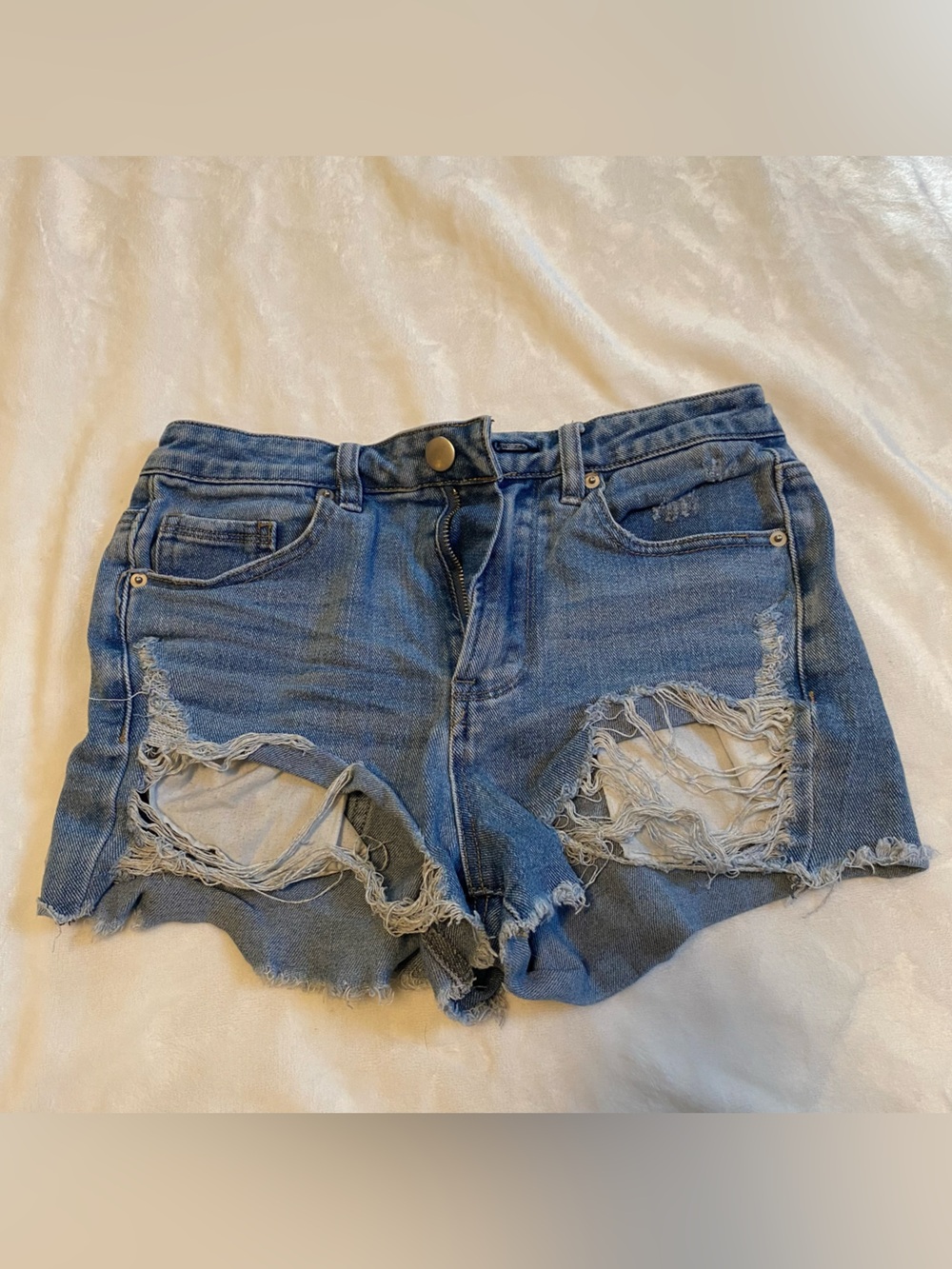 Rue21 Distressed Light Blue Denim Jean Shorts